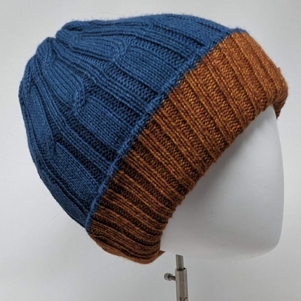 Alpaca hand knitted reversible hat / unisex / Peruvian winter hat